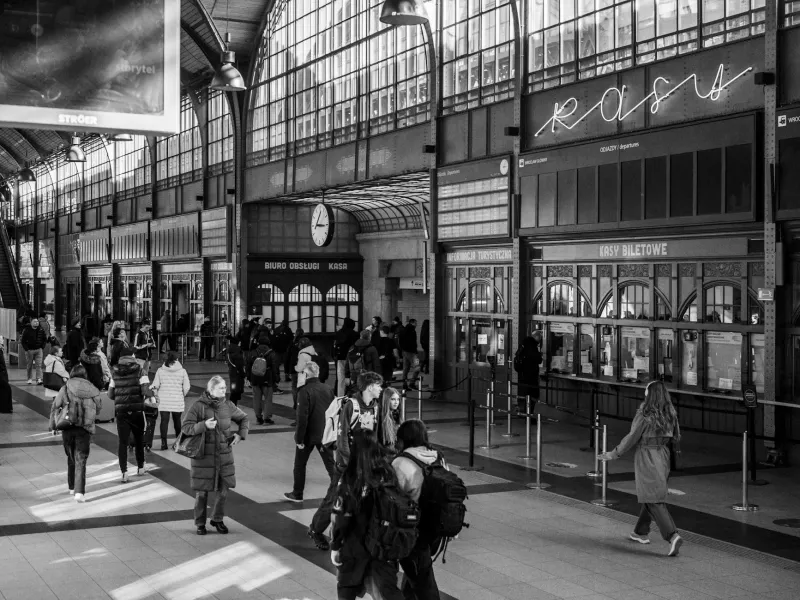 The Ellis Island Whisperer: How Eavesdropping on Dreams Built a Manhattan Empire